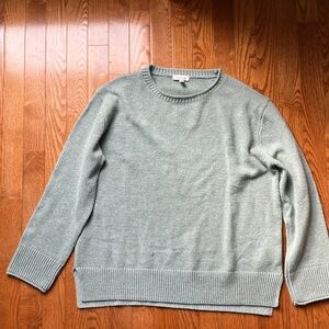 Women’s Sweater Light green